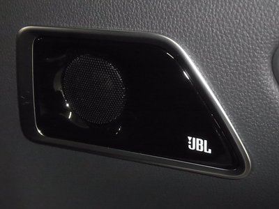 TOYOTA LAND CRUISER - 4