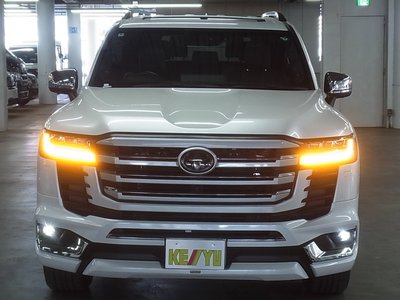 TOYOTA LAND CRUISER - 9