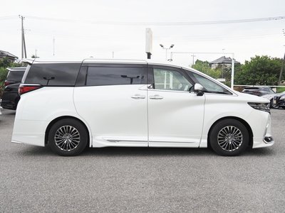 2025 TOYOTA ALPHARD — фото 9