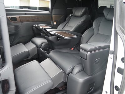 2025 TOYOTA ALPHARD — миниатюра 33