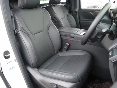 2025 TOYOTA ALPHARD — миниатюра 27
