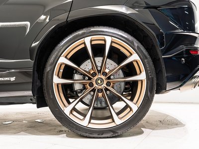 2023 Lamborghini URUS — миниатюра 15
