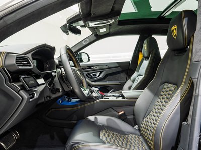 2023 Lamborghini URUS — миниатюра 20