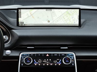 2020 Genesis GV80 — миниатюра 14