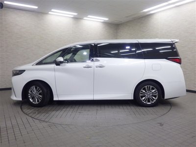 صورة 6 لـ 2025 TOYOTA ALPHARD