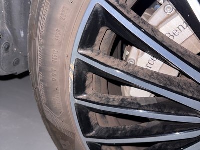 MERCEDES-BENZ GLC - 10