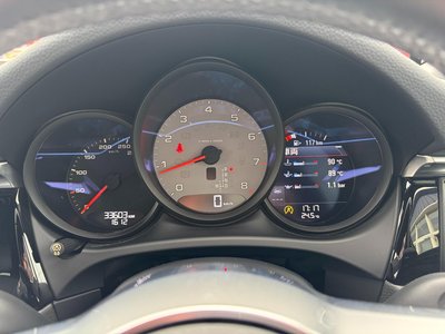 صورة مصغرة 16 لـ 2020 Porsche MACAN