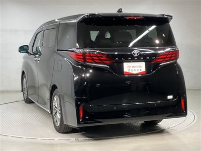 TOYOTA ALPHARD - 4