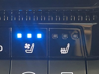 TOYOTA LAND CRUISER 250 - 6