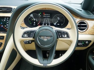 2022 Bentley BENTAYGA — миниатюра 27