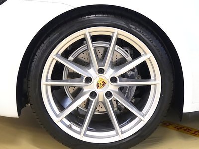 صورة 6 لـ 2021 Porsche 911