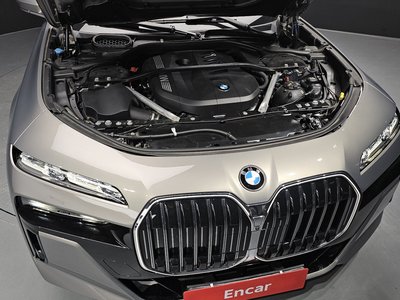 BMW 7 SERIES - 7