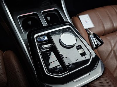 BMW 7 SERIES - 9
