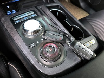 GENESIS G80 (RG3) - 9