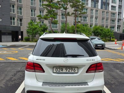 صورة 4 لـ 2016 Mercedes-BENZ GLE