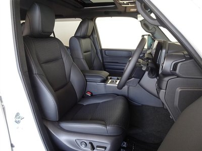 TOYOTA LAND CRUISER 250 - 4