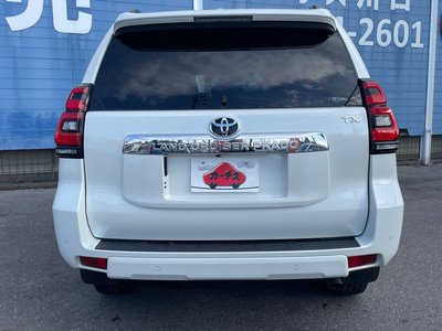 TOYOTA LAND CRUISER PRADO - 4