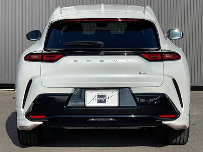 TOYOTA CROWN SPORT - 9