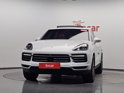 صورة 3 لـ 2022 Porsche CAYENNE