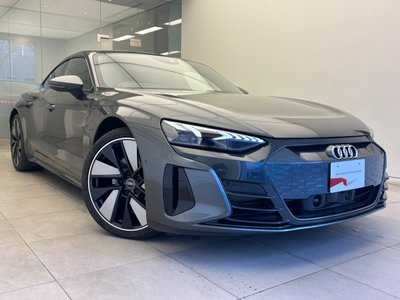 AUDI E-TRON GT QUATTRO - 6