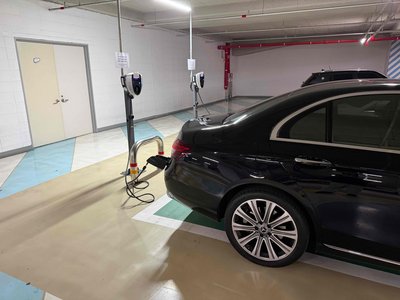 MERCEDES-BENZ E-CLASS - 4