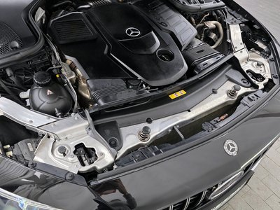 MERCEDES-BENZ CLS - 7