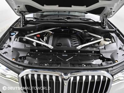 BMW X7 - 7