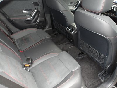 2025 Mercedes-BENZ A-CLASS 缩略图 39