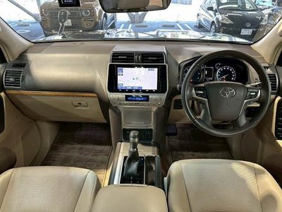 TOYOTA LAND CRUISER PRADO - 3