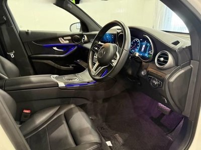 2021 Mercedes-BENZ GLC photo 4