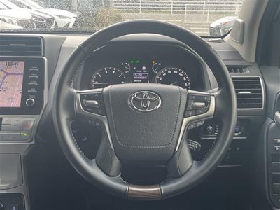 TOYOTA LAND CRUISER - 9