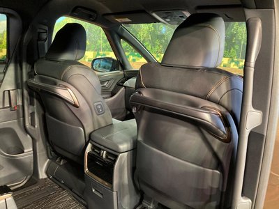 2026 Toyota ALPHARD thumbnail 40