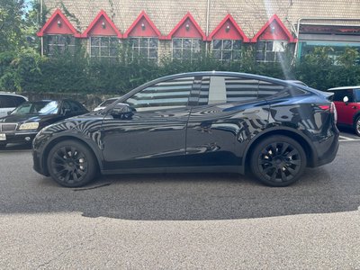 2023 Tesla MODEL Y 照片 2