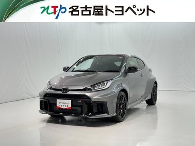TOYOTA YARIS - 1
