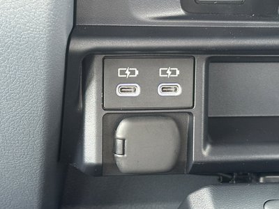 2025 Toyota LAND CRUISER 70 — миниатюра 56