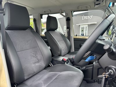 2025 Toyota LAND CRUISER 70 — миниатюра 76