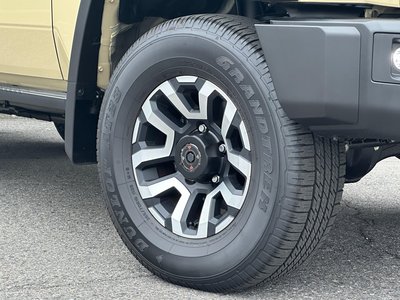 2025 Toyota LAND CRUISER 70 — миниатюра 24