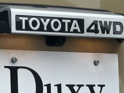 2025 Toyota LAND CRUISER 70 — миниатюра 33