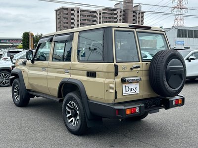 2025 Toyota LAND CRUISER 70 — миниатюра 28
