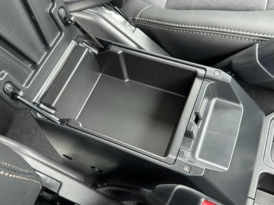 2025 Toyota LAND CRUISER 70 — миниатюра 61