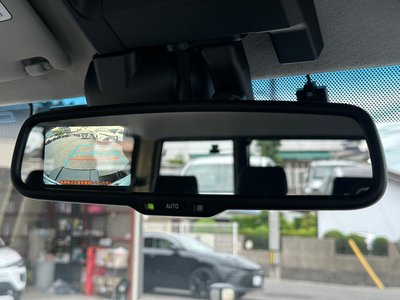 2025 Toyota LAND CRUISER 70 — миниатюра 73