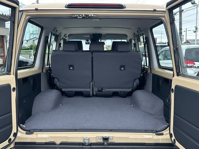 2025 Toyota LAND CRUISER 70 — миниатюра 80