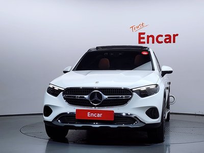 MERCEDES-BENZ GLC - 2