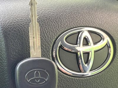 2025 Toyota LAND CRUISER 70 — миниатюра 22
