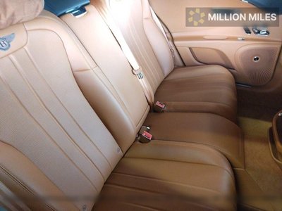 BENTLEY FLYING SPUR - 6