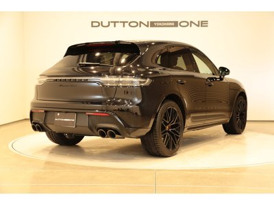 PORSCHE MACAN - 9