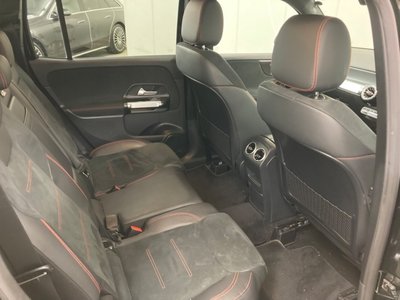 MERCEDES-BENZ GLB - 10