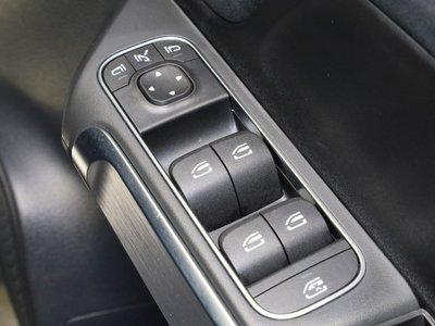 2022 Mercedes-BENZ GLB — миниатюра 53
