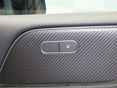 2022 Mercedes-BENZ GLB — миниатюра 51