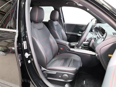 صورة 8 لـ 2022 Mercedes-BENZ GLB